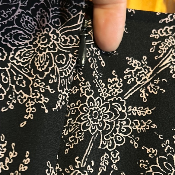 Ann Taylor Elegant Black Floral Dress - Picture 10 of 13